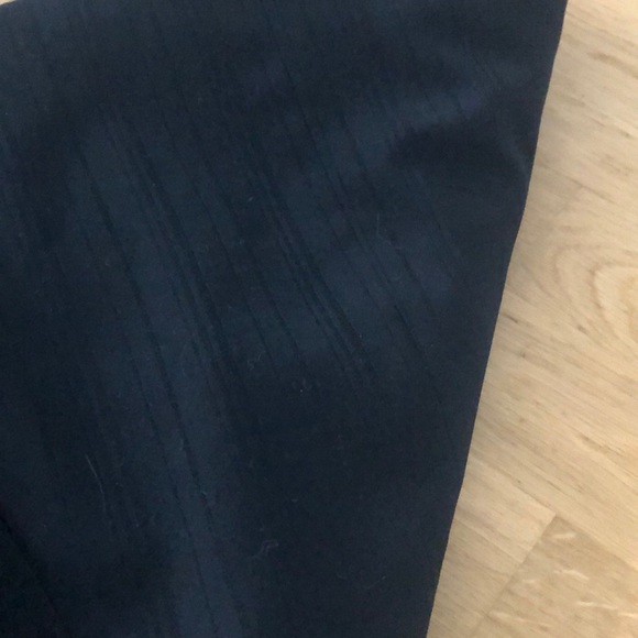 Pinstripe suit - Picture 4 of 7